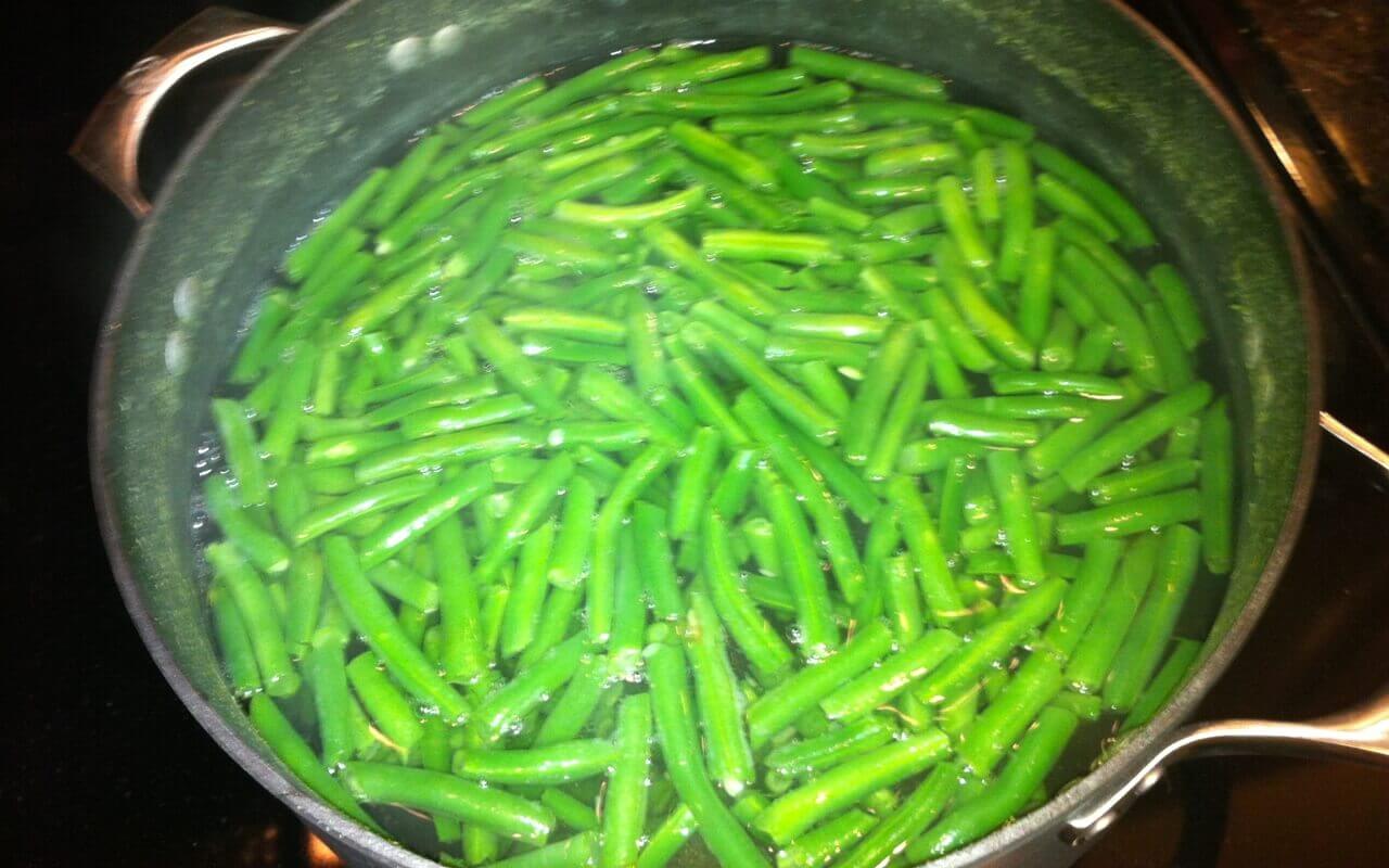 blanching-green-beans