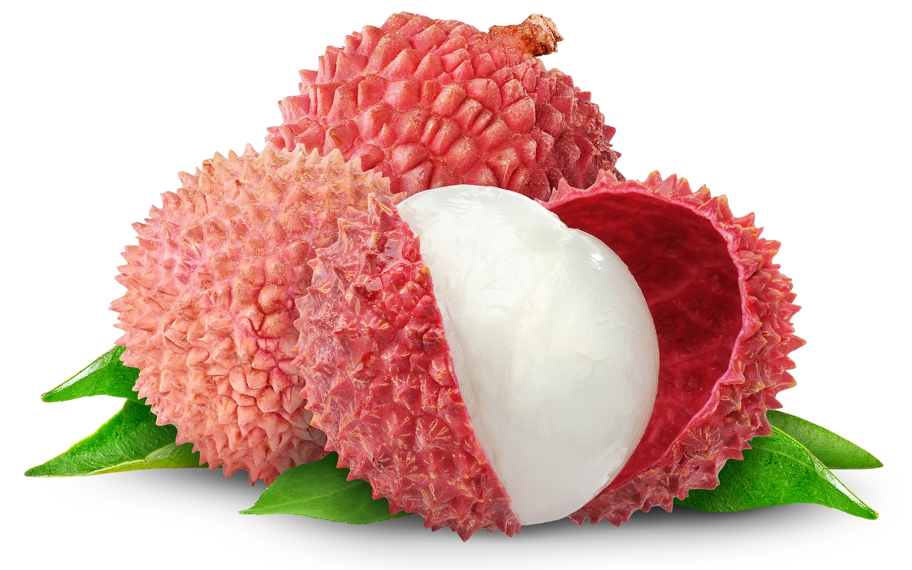Fresh lychees A fruits to eat this summer